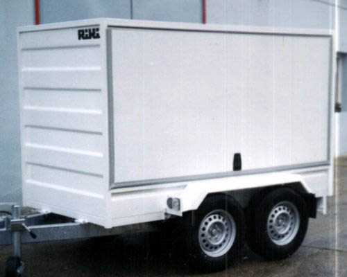 Close Closed cased trailers