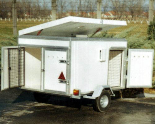 Close Dog carrier trailers